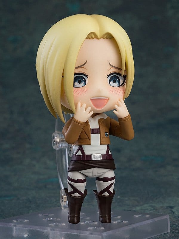 Annie Leonhart